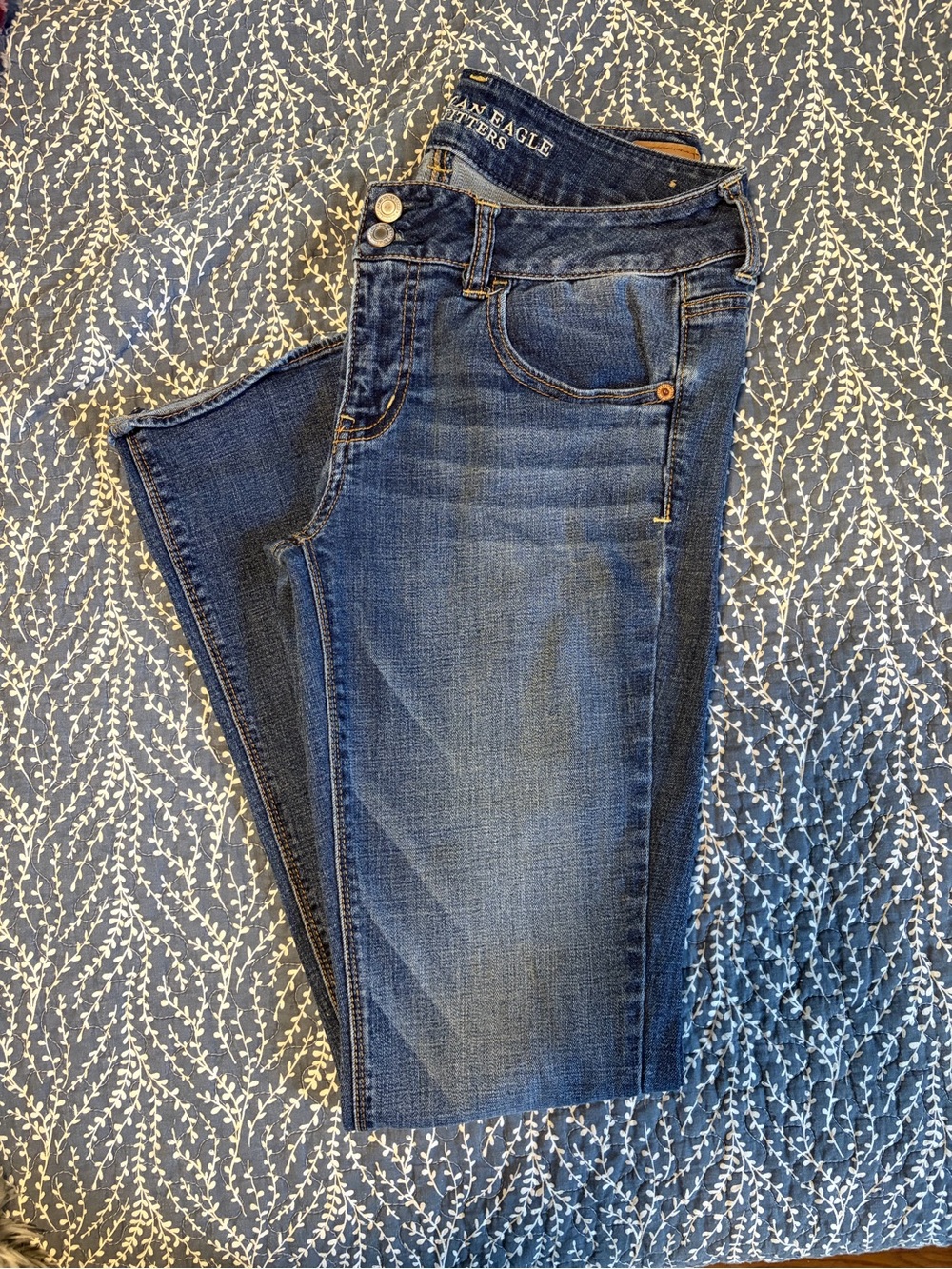 American Eagle Flare Jeans